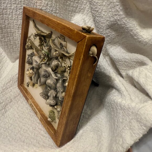 Harmony Kingdom Picturesque Storm Brewing by P. Calvesbert - Picture 4 of 7